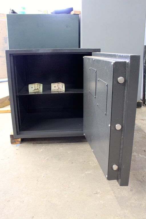 Used 2424 TL30 Equivalent High Security Steel Plate Safe lackasafe